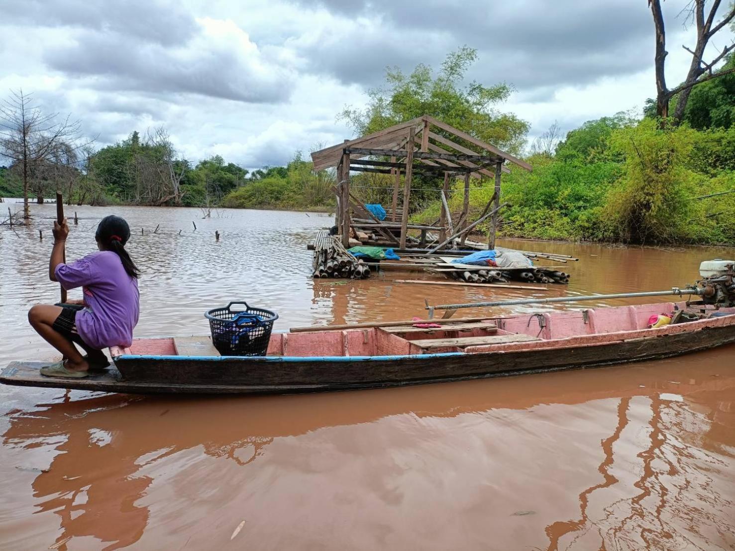 เฮือนน้ำน่าน House By The River Nan Uttaradit Exterior foto